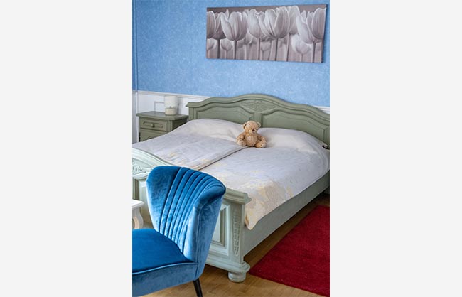 Aminata Blauwe kamer